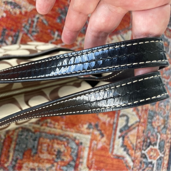 Coach Laura Signature Tote – Khakis/Black - Picture 14 of 15